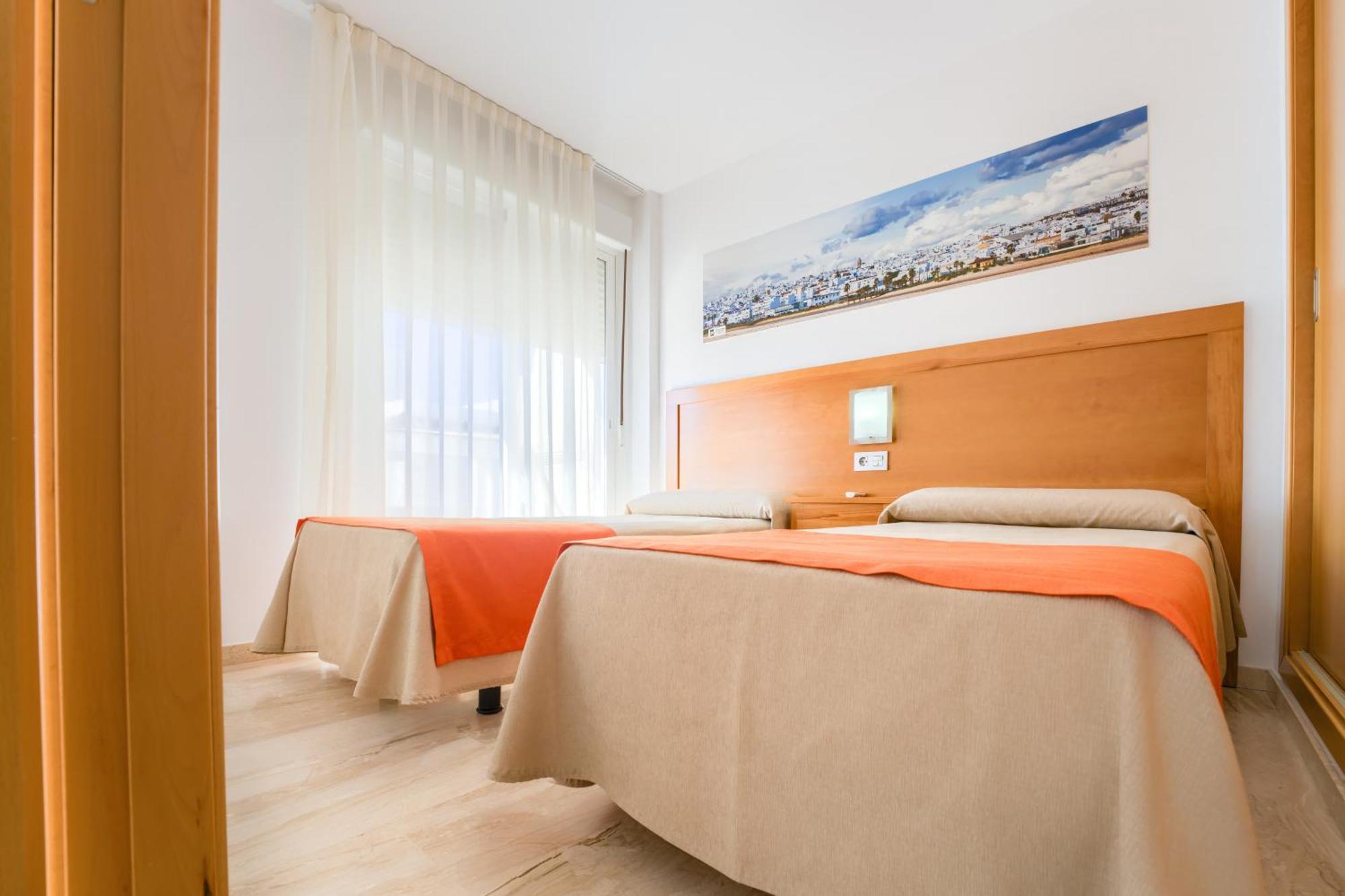 Hotel Apartamentos Loto Conil Conil De La Frontera Buitenkant foto