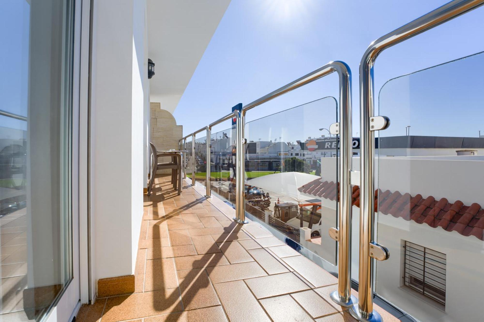 Hotel Apartamentos Loto Conil Conil De La Frontera Buitenkant foto